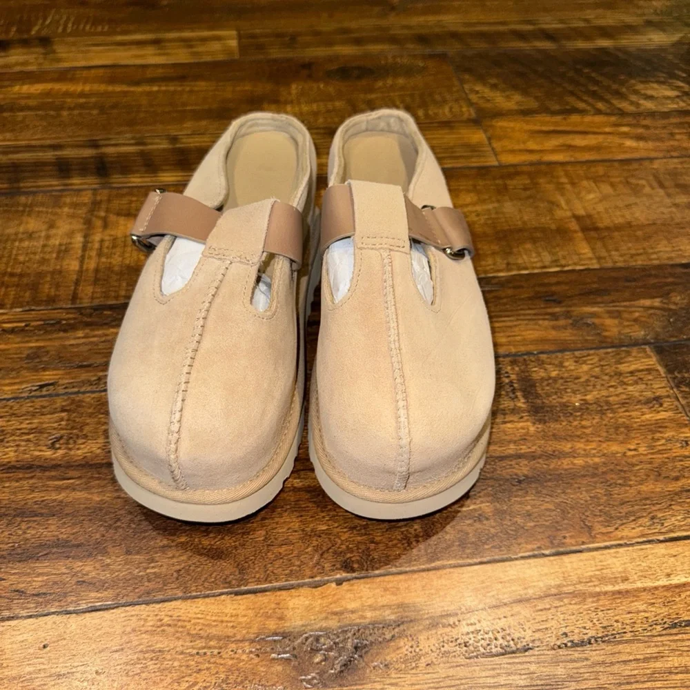 Ugg Women's Goldenstar Hi Clog/sand - Picture 6 of 10